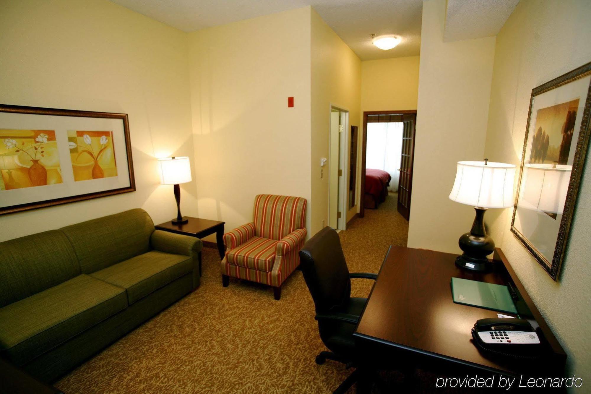 Country Inn & Suites By Radisson, Kansas City At Village West, Ks Bonner Springs Room photo